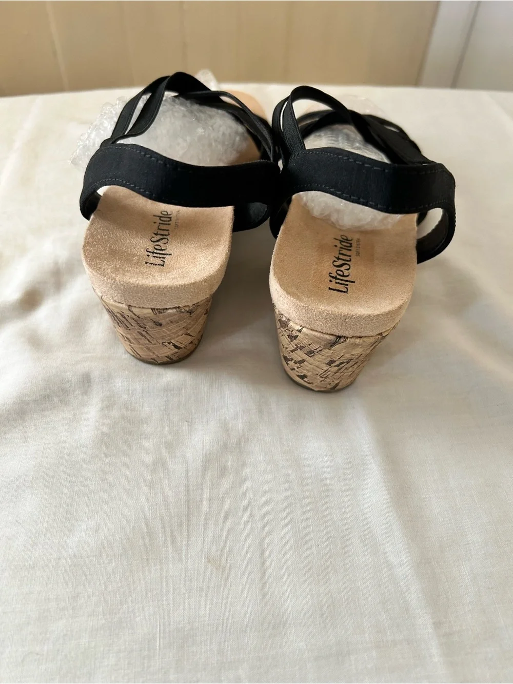 Life Stride Mallory Black Strappy Cork Wedge Sandals Size 8.5 M/NWOT
